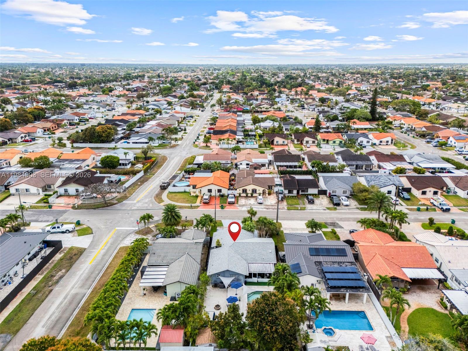 13811 SW 14th St Miami, FL 33184