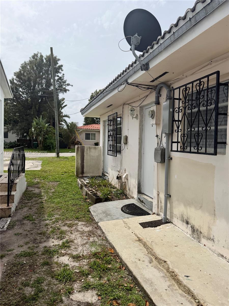 11201 NE 3rd Ave Miami, FL 33161