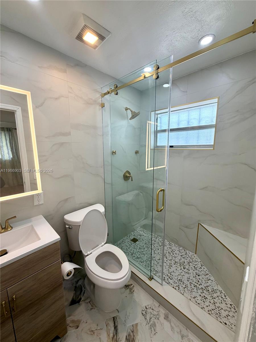 11201 NE 3rd Ave Miami, FL 33161