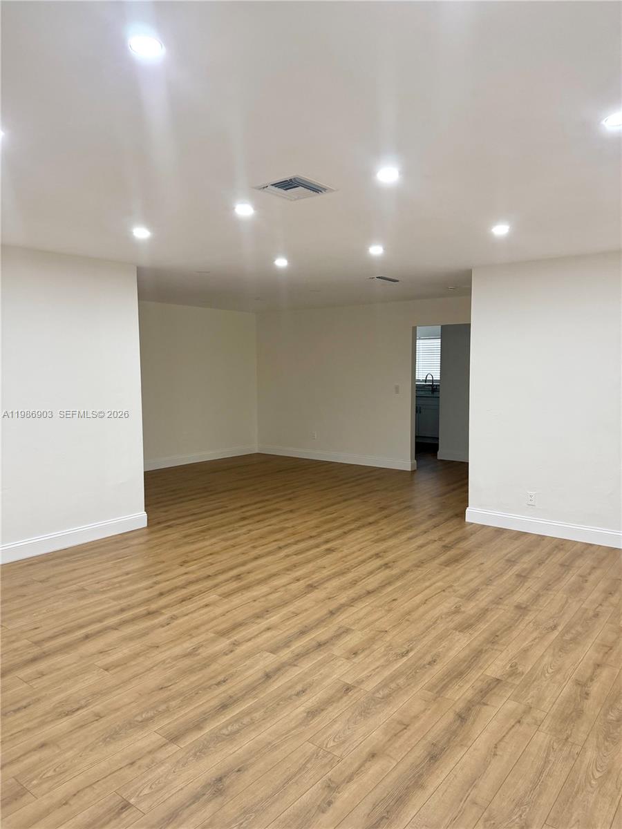 11201 NE 3rd Ave Miami, FL 33161