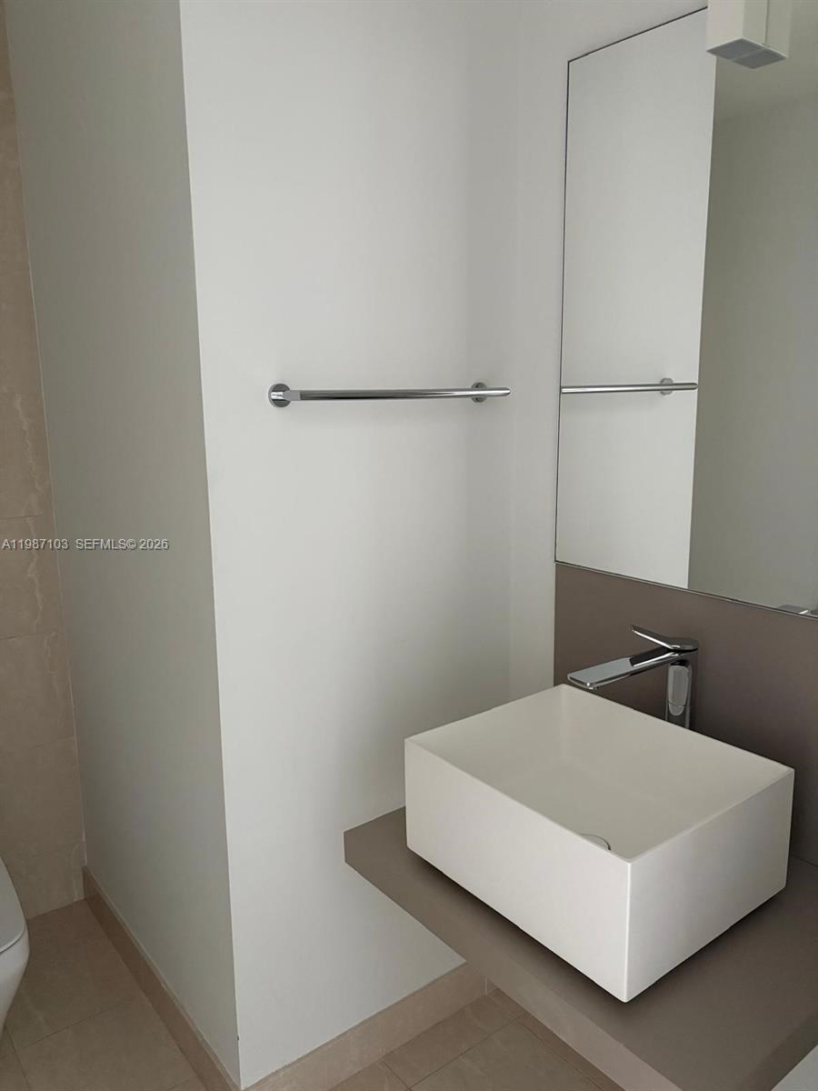 image Brickell Flatiron29