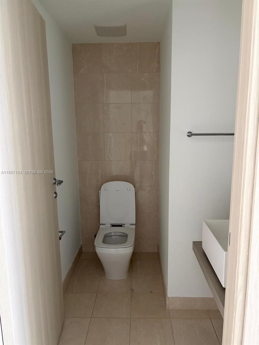 image Brickell Flatiron30