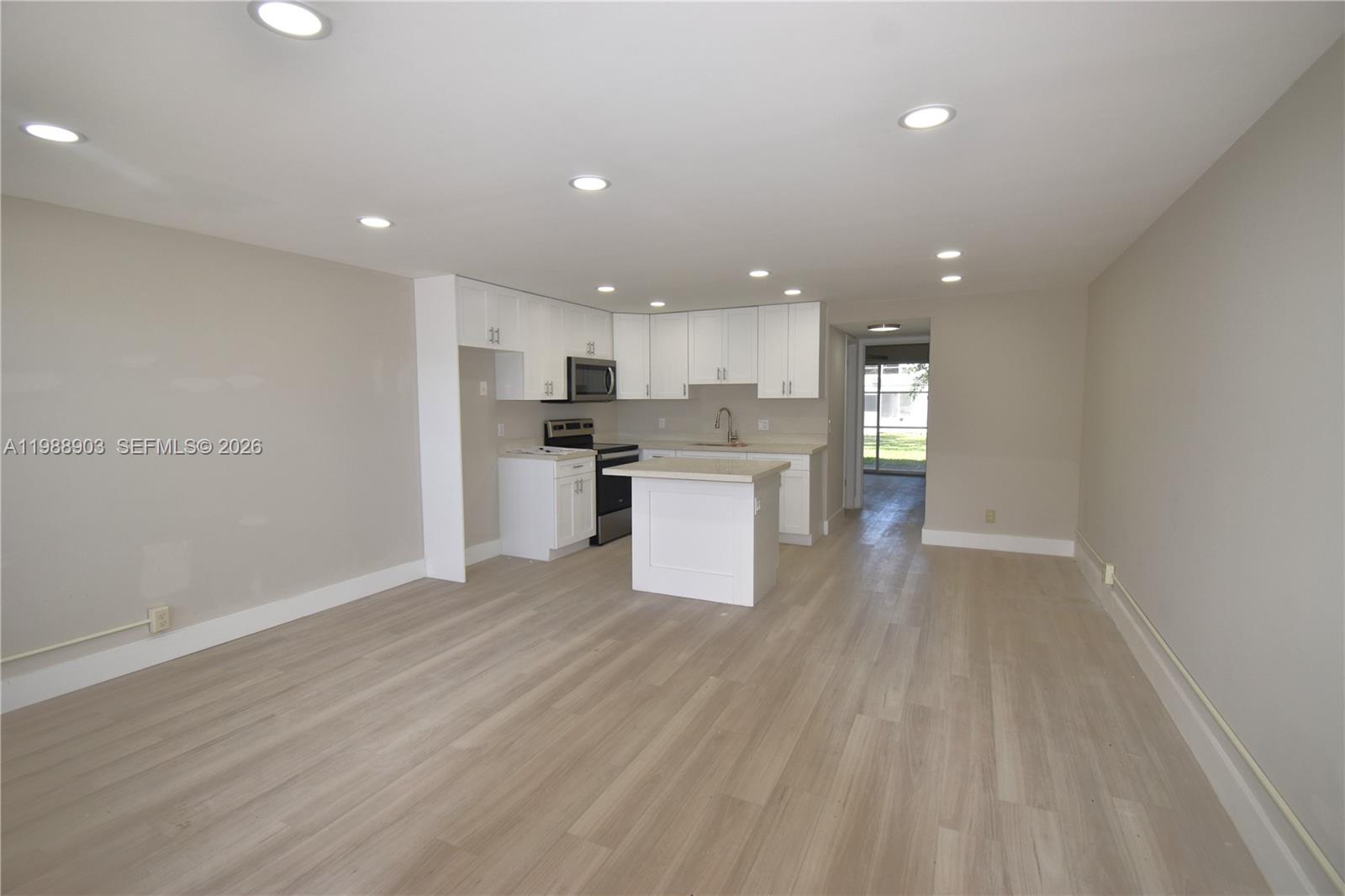 152 Ventnor J #152 Deerfield Beach, FL 33442