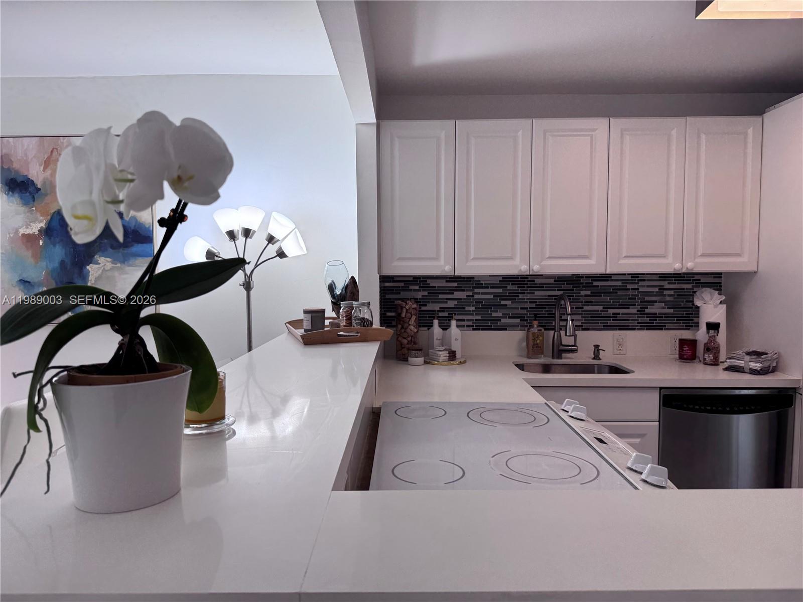 3301 N Country Clb Dr #104 Aventura, FL 33180