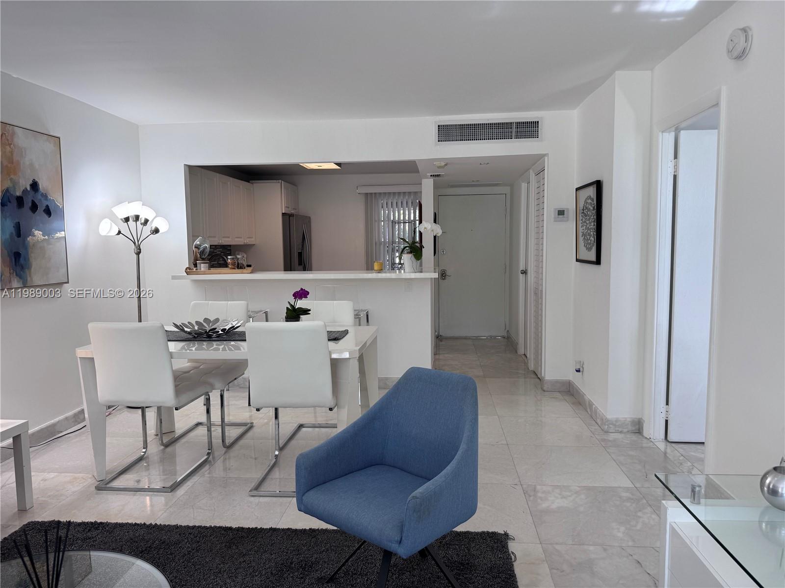 3301 N Country Clb Dr #104 Aventura, FL 33180