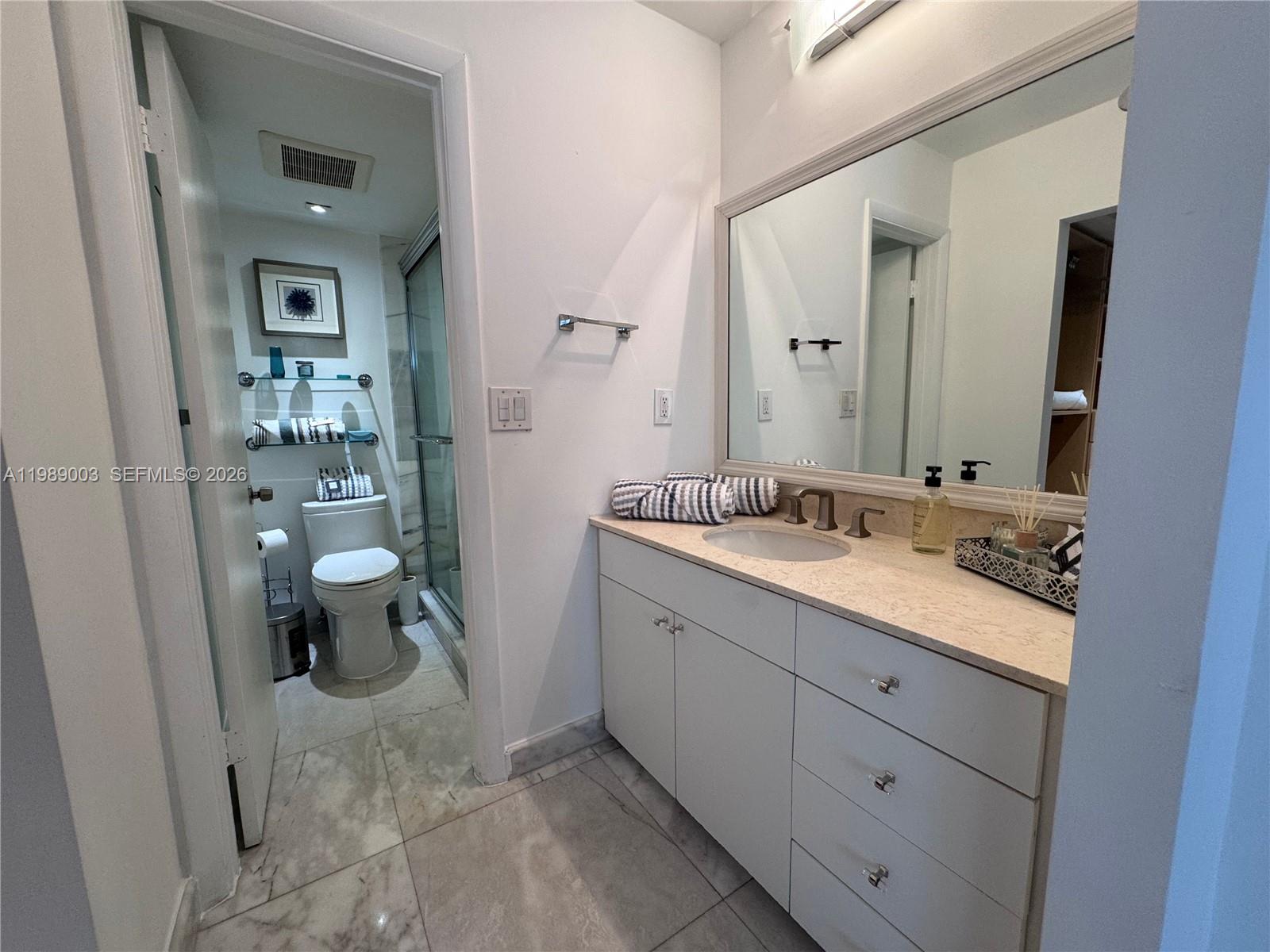 3301 N Country Clb Dr #104 Aventura, FL 33180