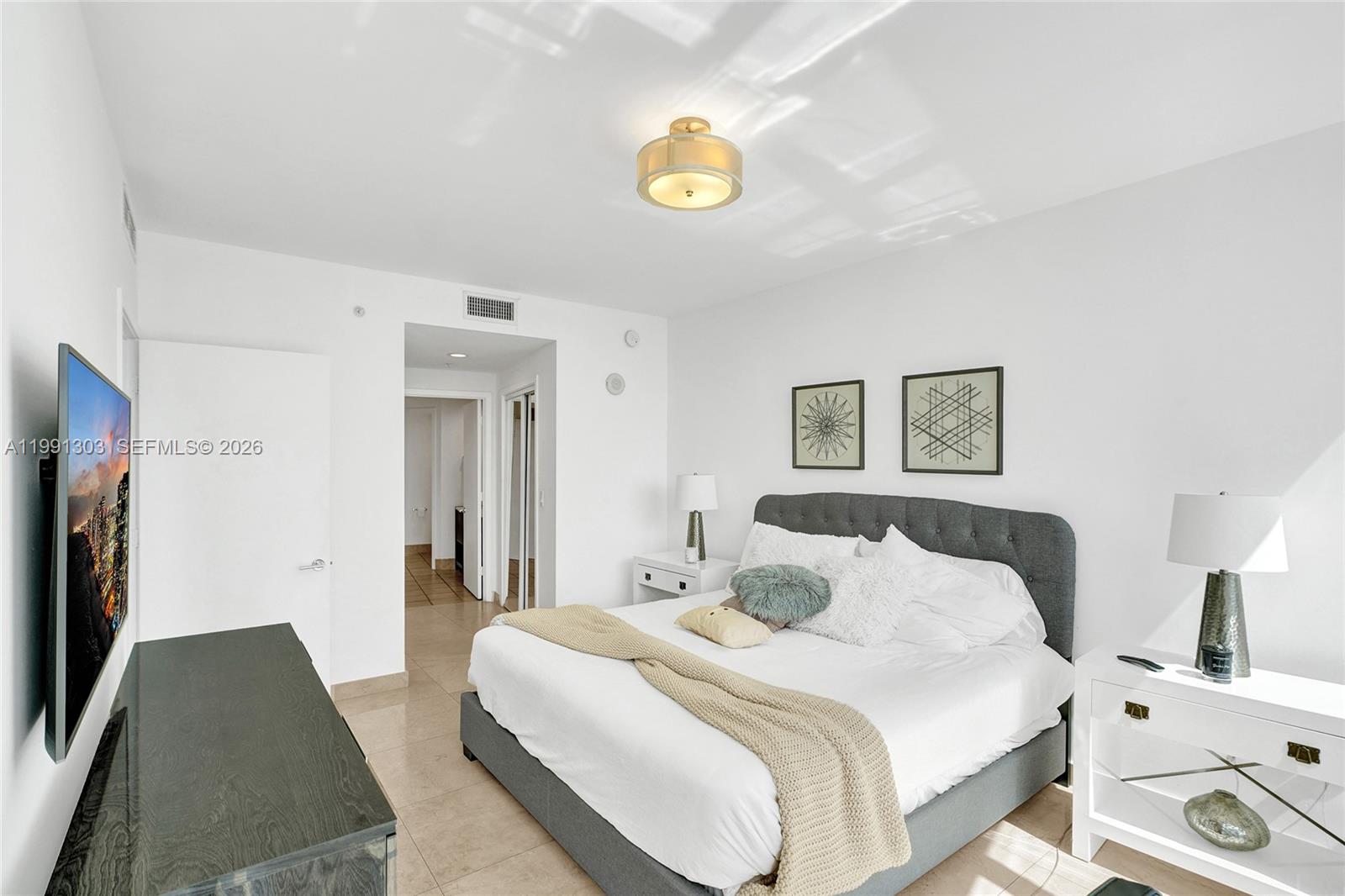 image Trump Royale19