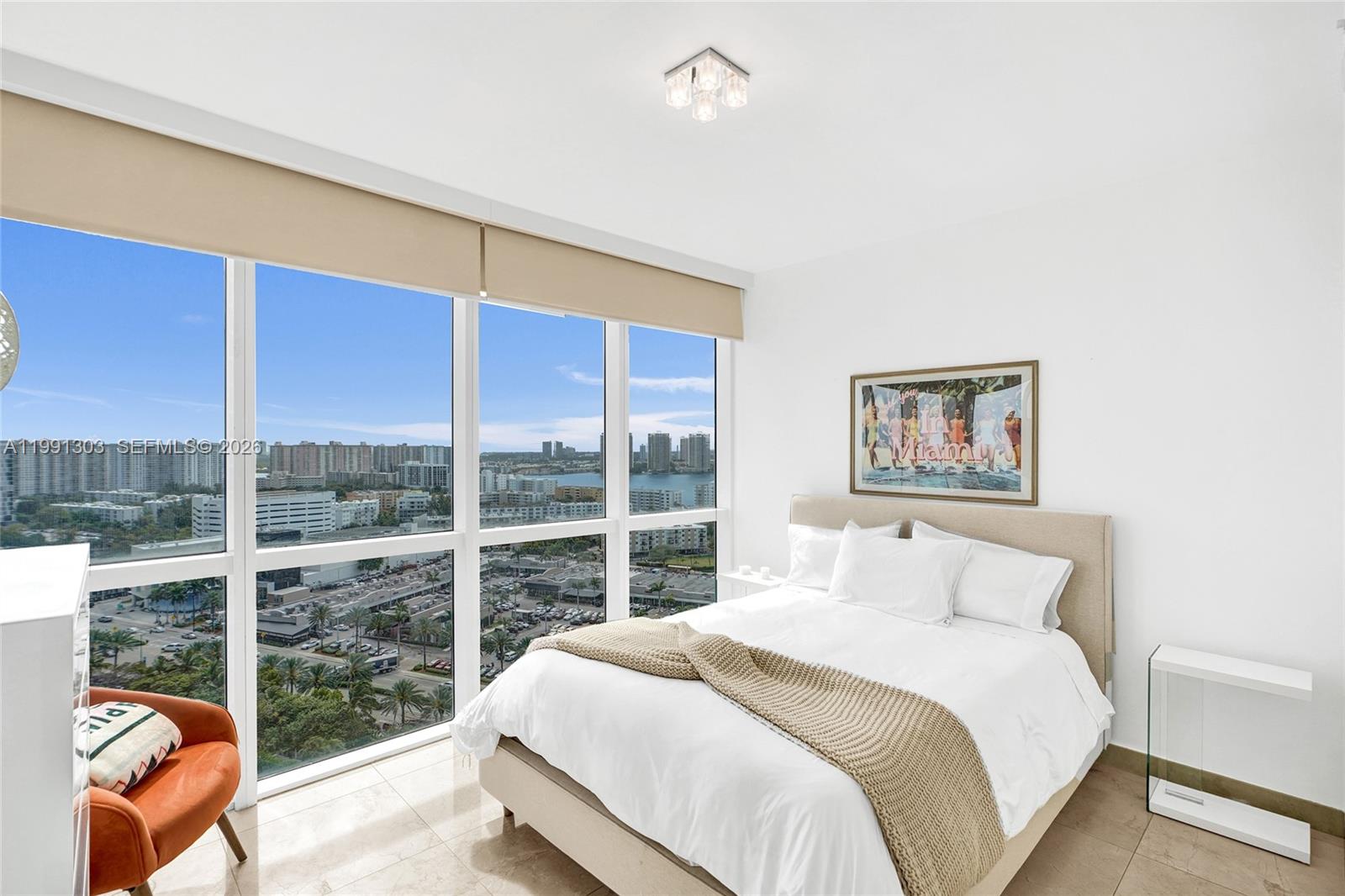 image Trump Royale24