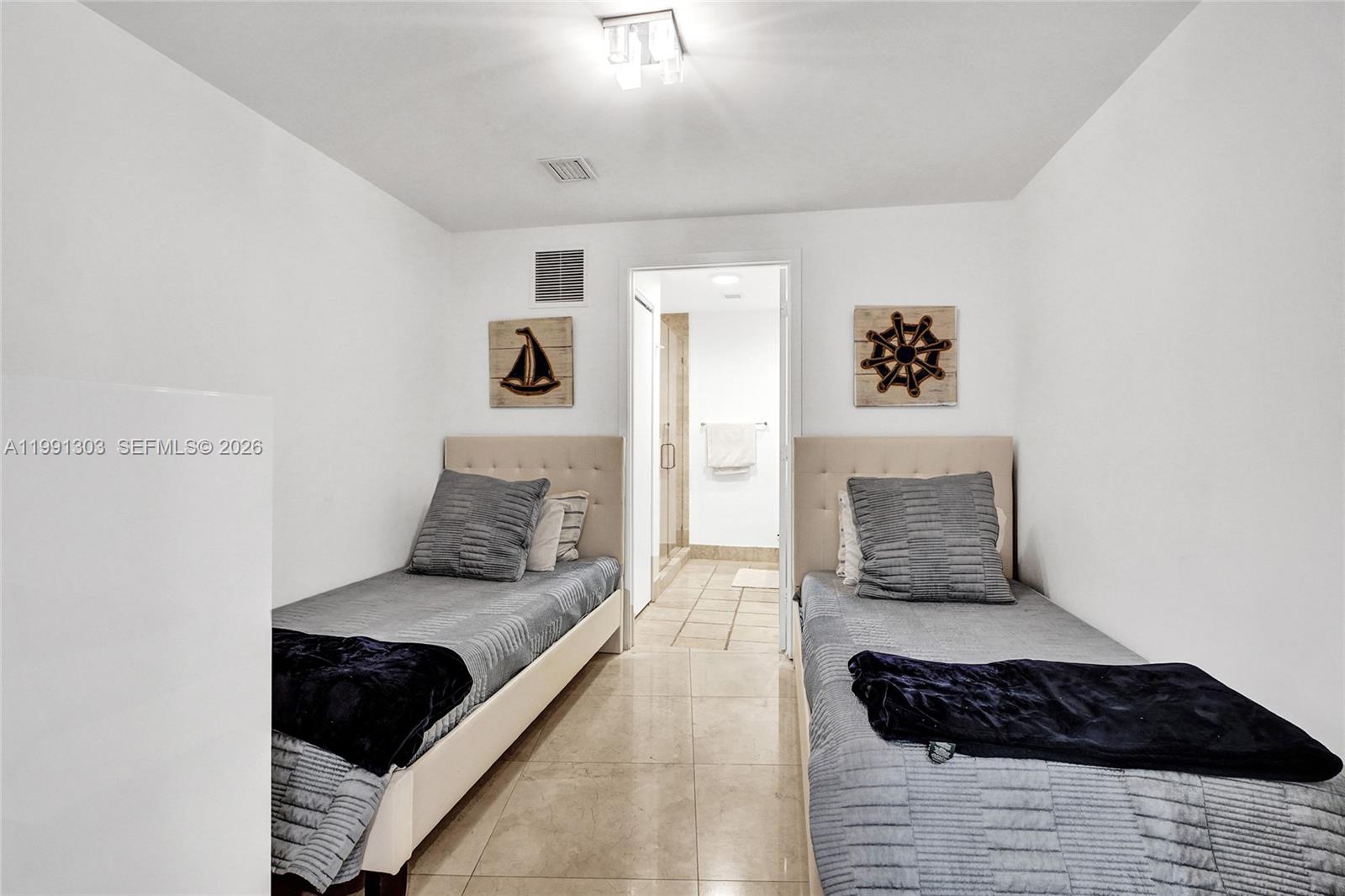 image Trump Royale39