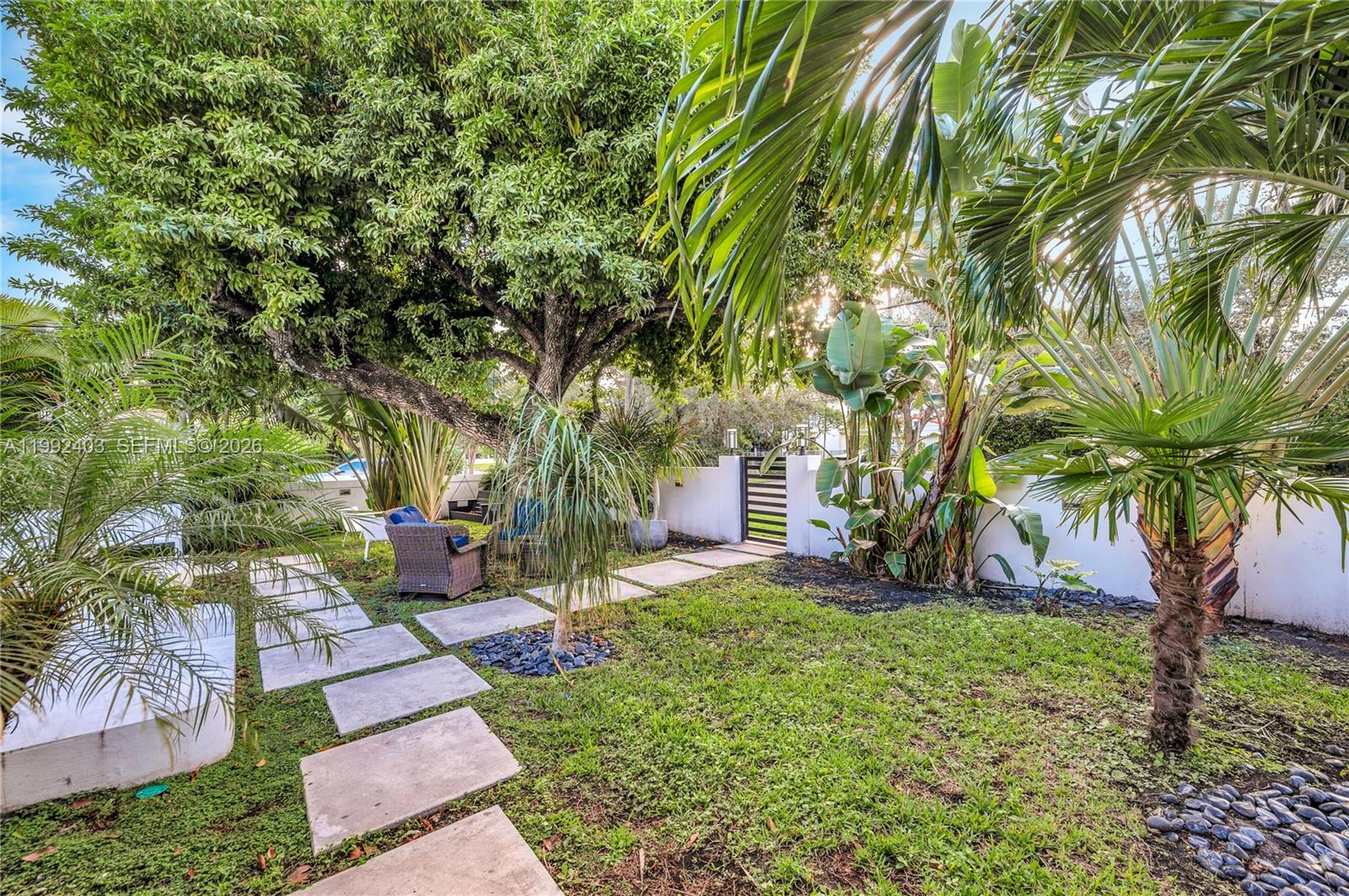 4321 Nautilus Dr Miami Beach, FL 33140