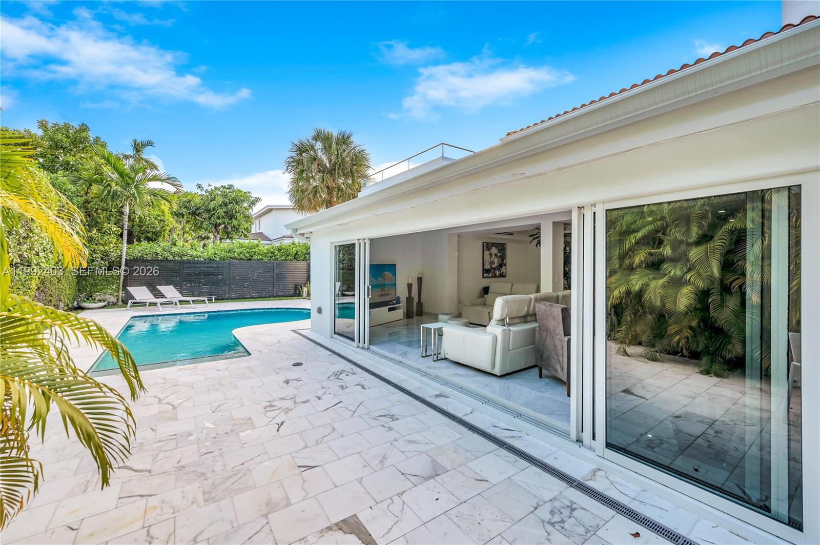 4321 Nautilus Dr Miami Beach, FL 33140