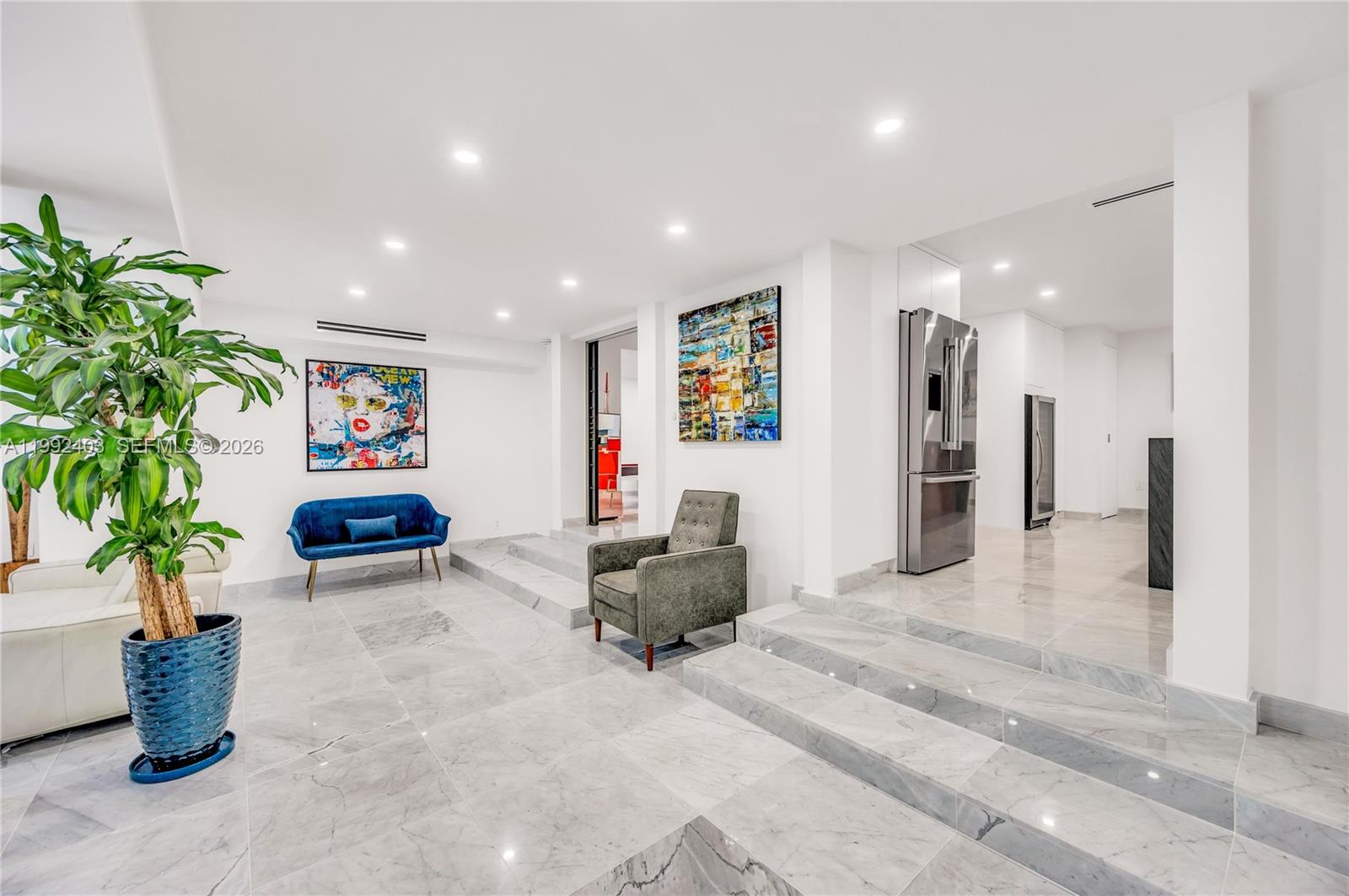 4321 Nautilus Dr Miami Beach, FL 33140