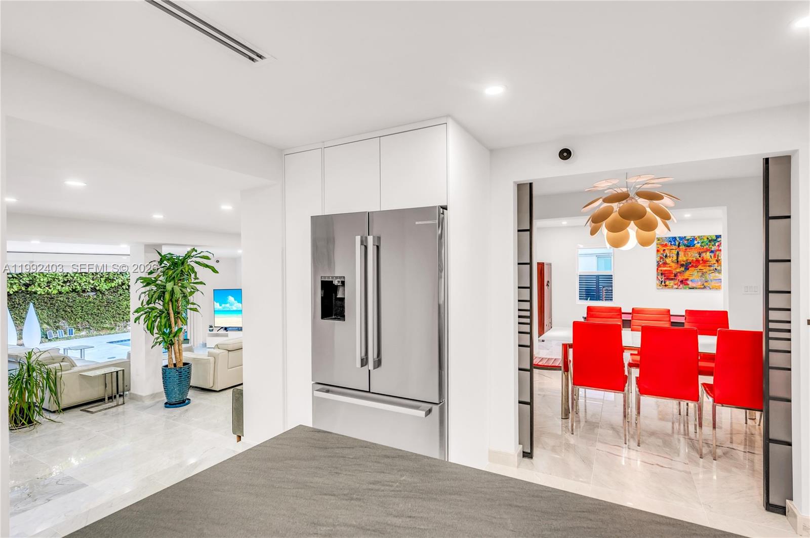 4321 Nautilus Dr Miami Beach, FL 33140