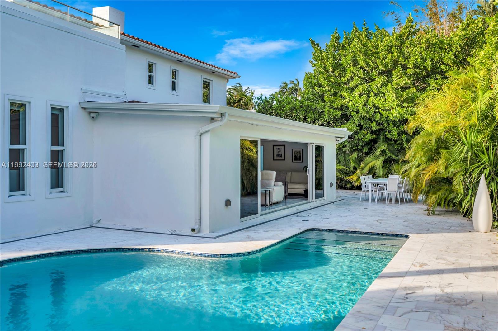 4321 Nautilus Dr Miami Beach, FL 33140