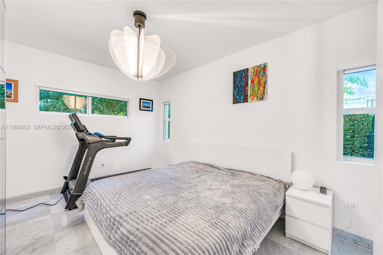 4321 Nautilus Dr Miami Beach, FL 33140