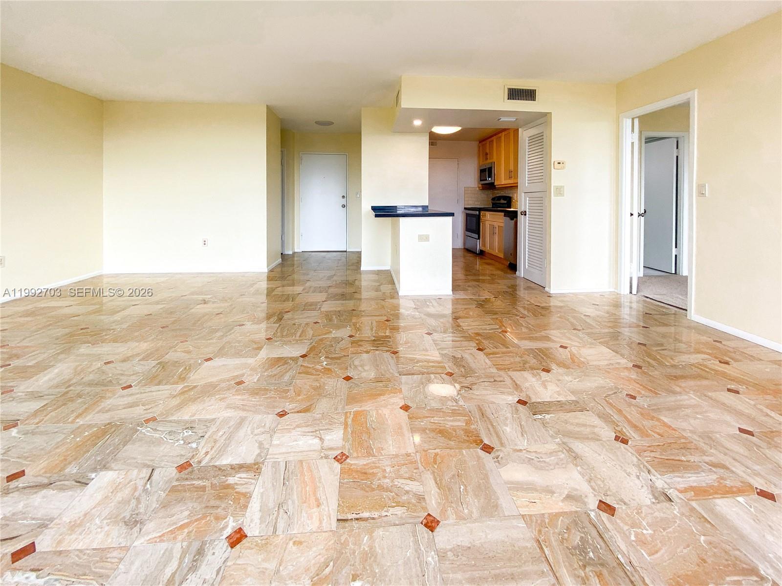 9800 W Bay Hbr Dr #602 Bay Harbor Islands, FL 33154