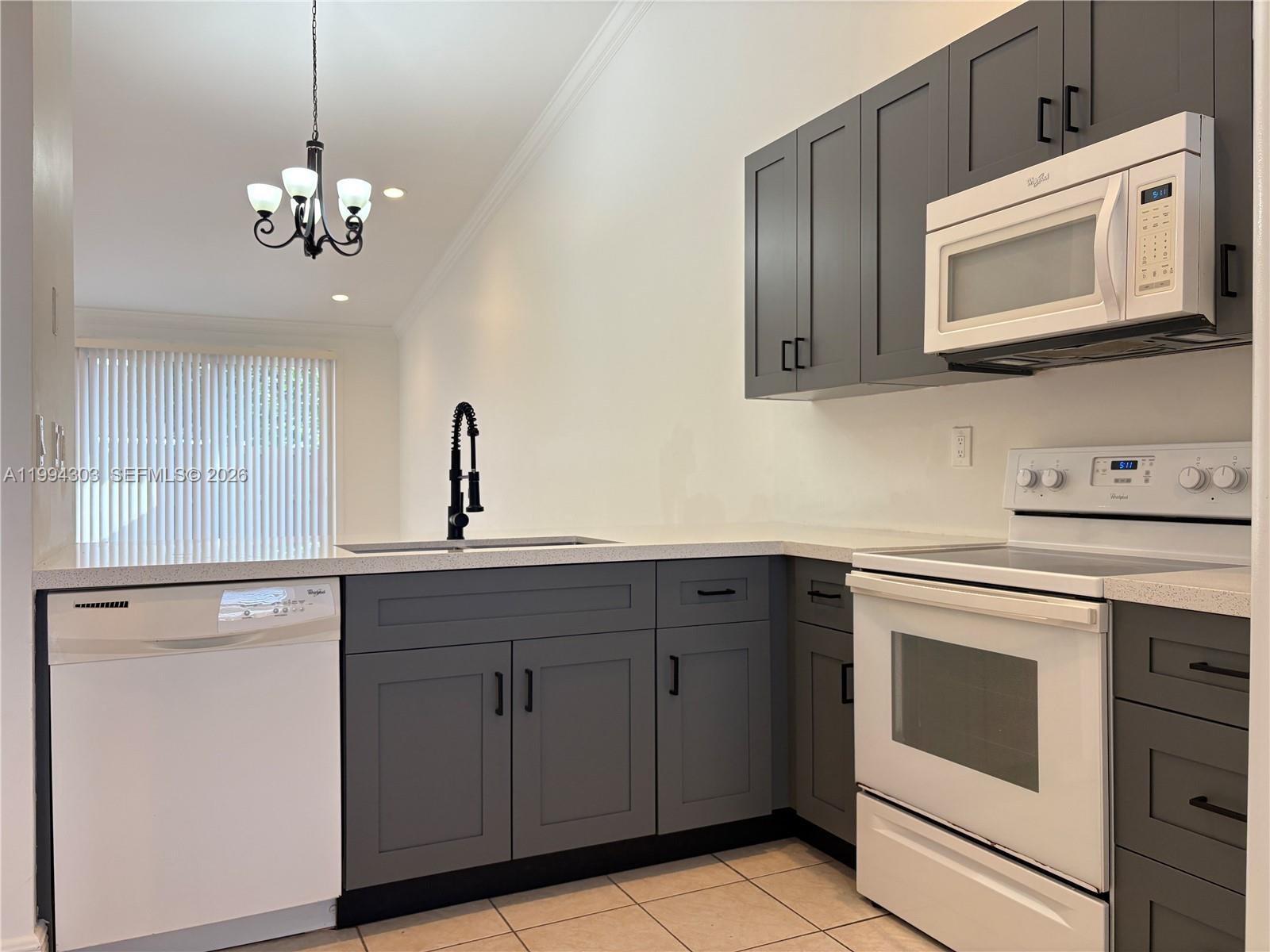 6702 NW 190th St #6702