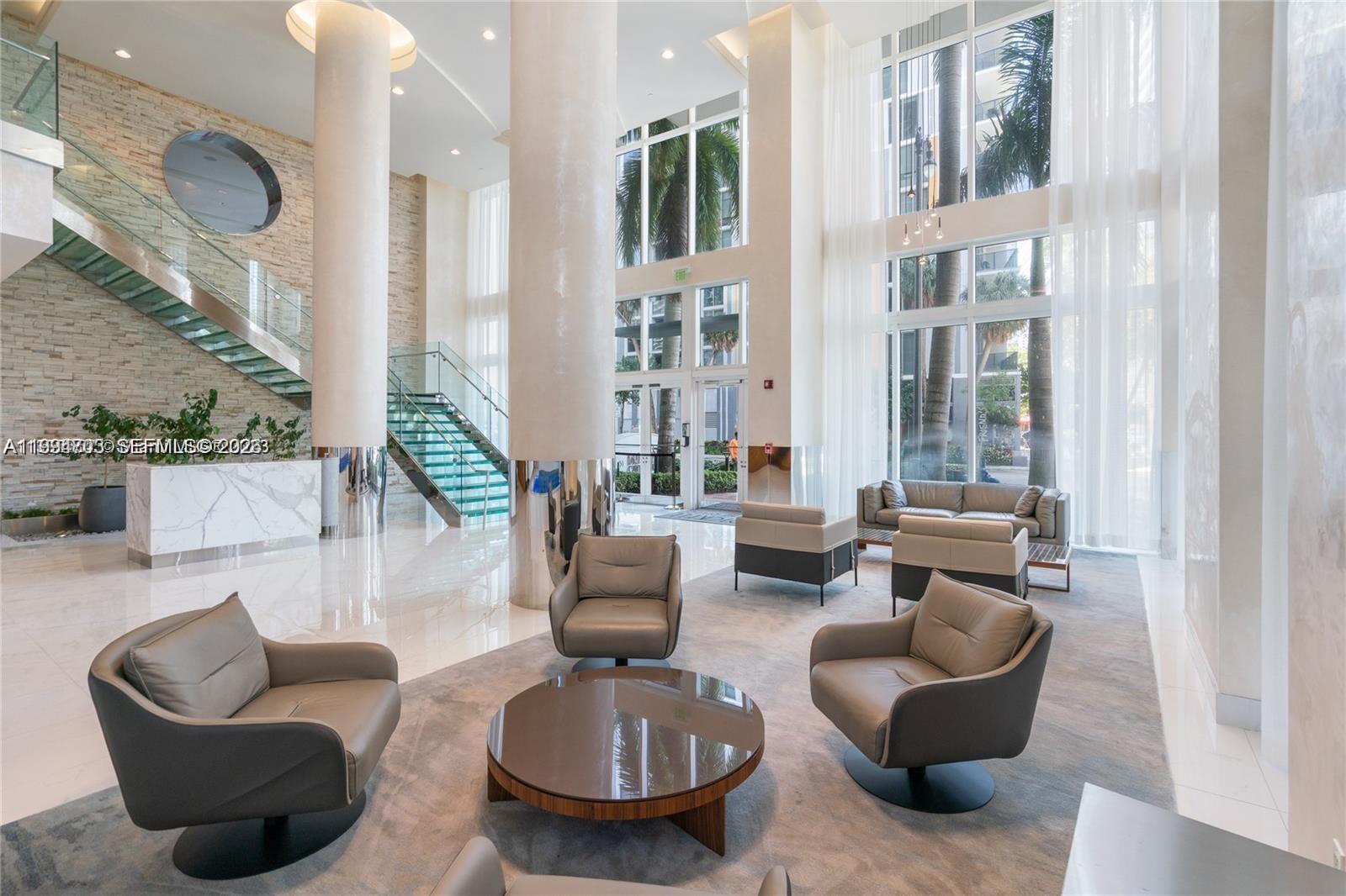 41 SE 5th St #1306 Miami, FL 33131