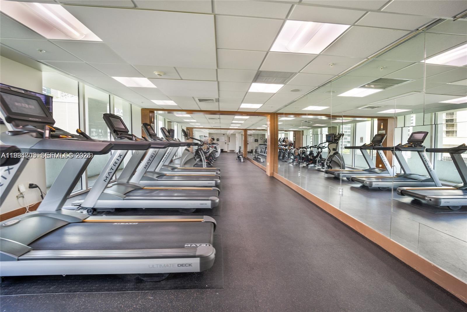 41 SE 5th St #1306 Miami, FL 33131