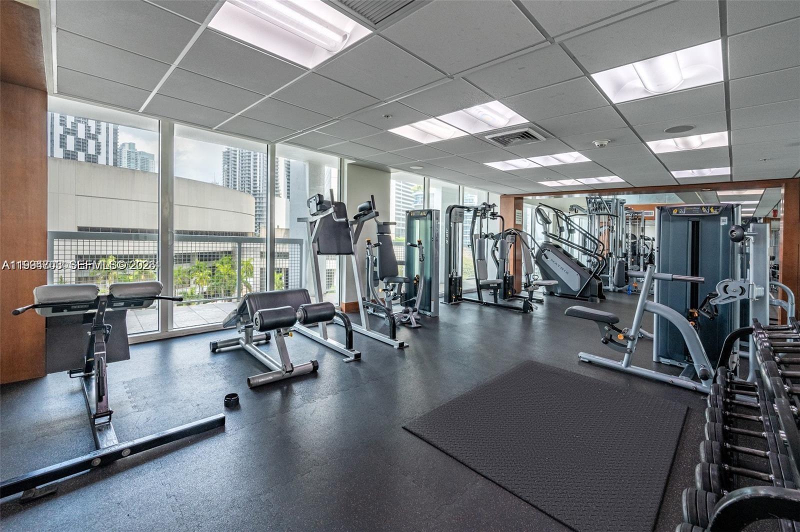 41 SE 5th St #1306 Miami, FL 33131