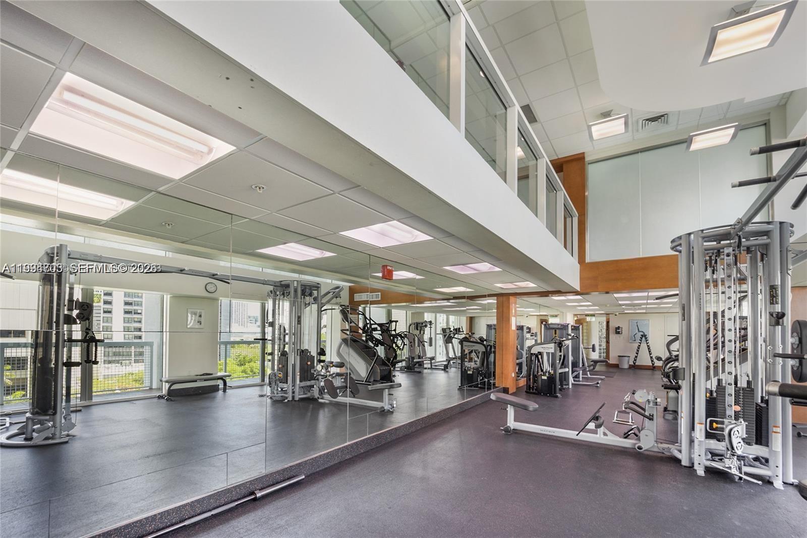 41 SE 5th St #1306 Miami, FL 33131