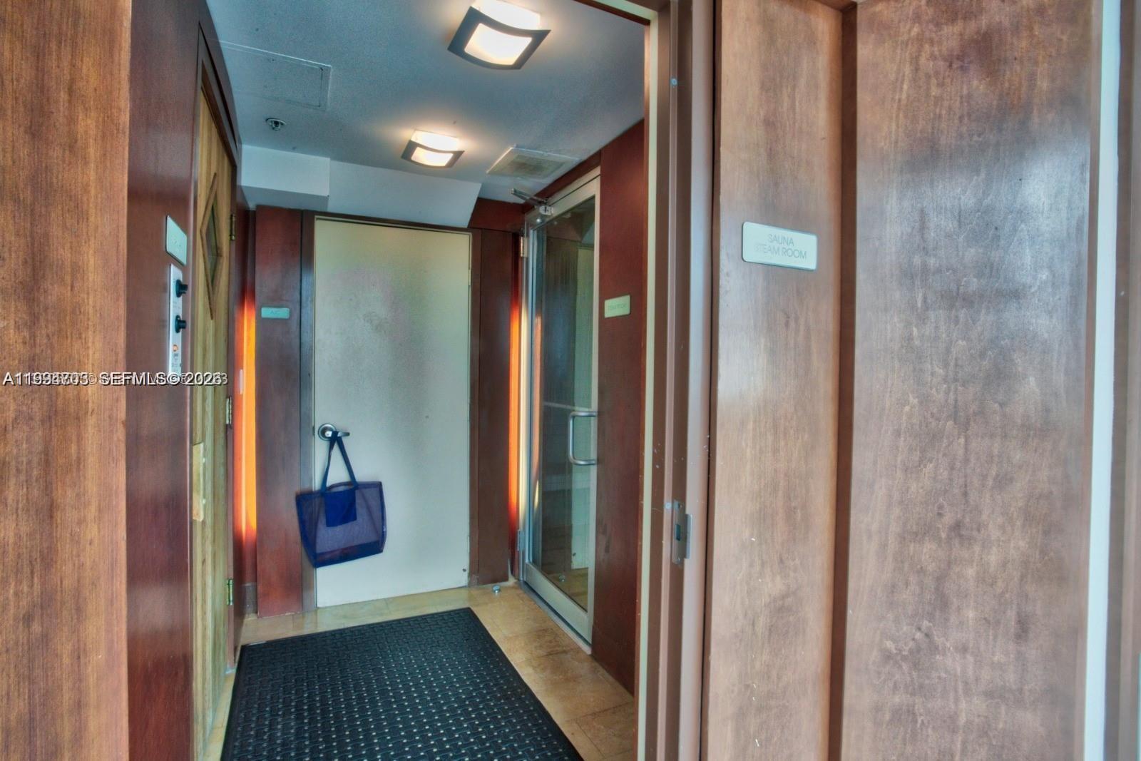 41 SE 5th St #1306 Miami, FL 33131