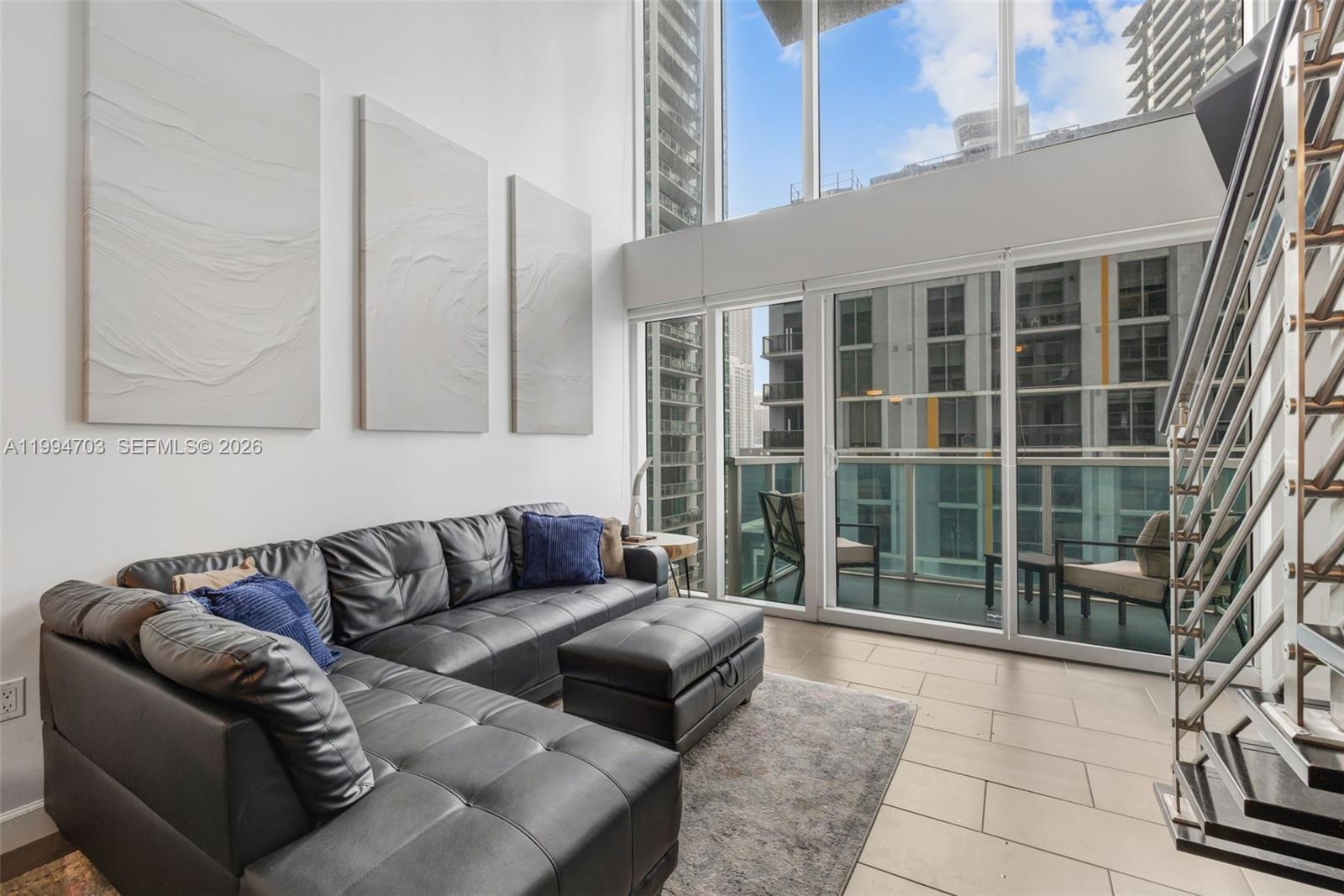 41 SE 5th St #1306 Miami, FL 33131