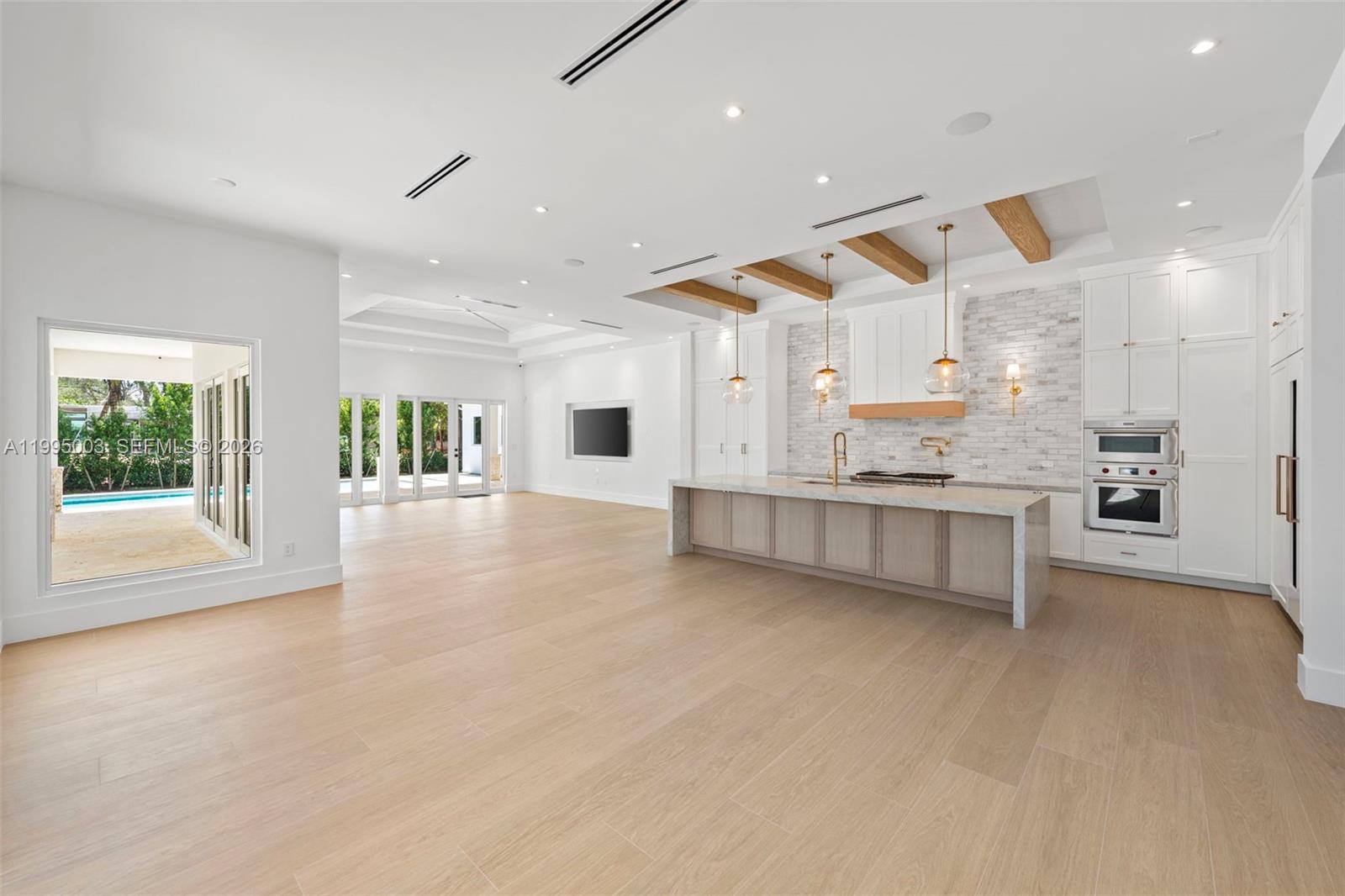 7900 SW 118th St Pinecrest, FL 33156