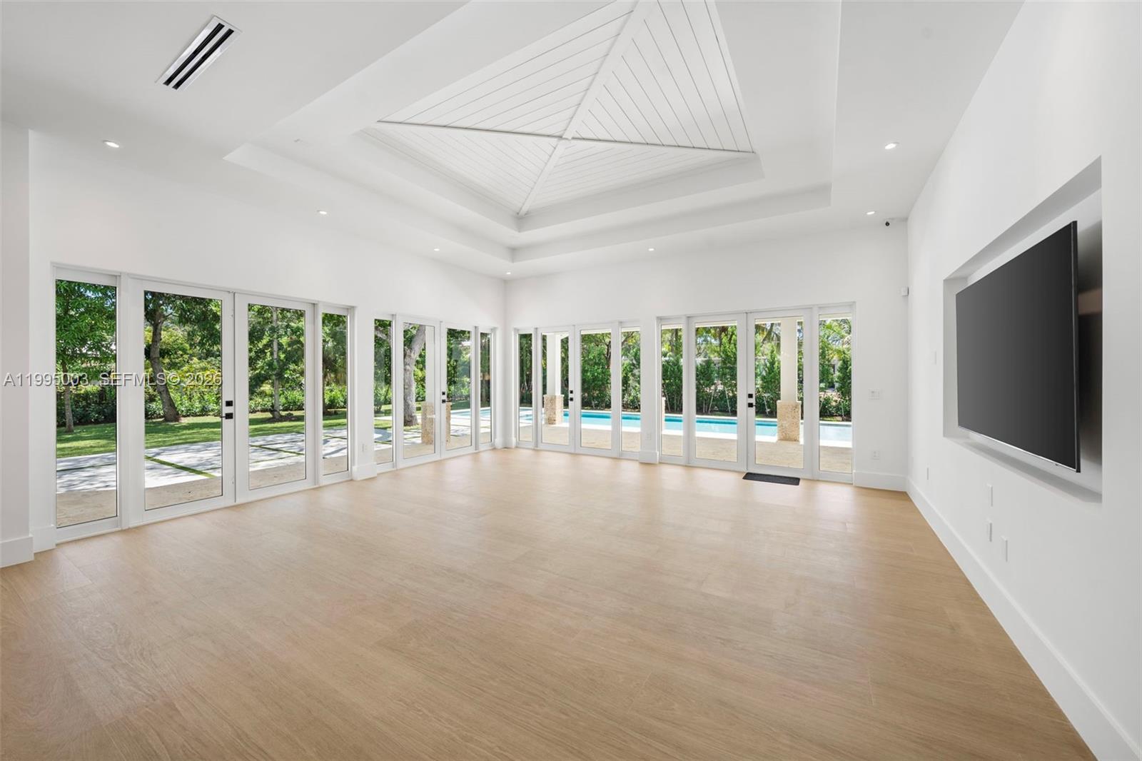 7900 SW 118th St Pinecrest, FL 33156