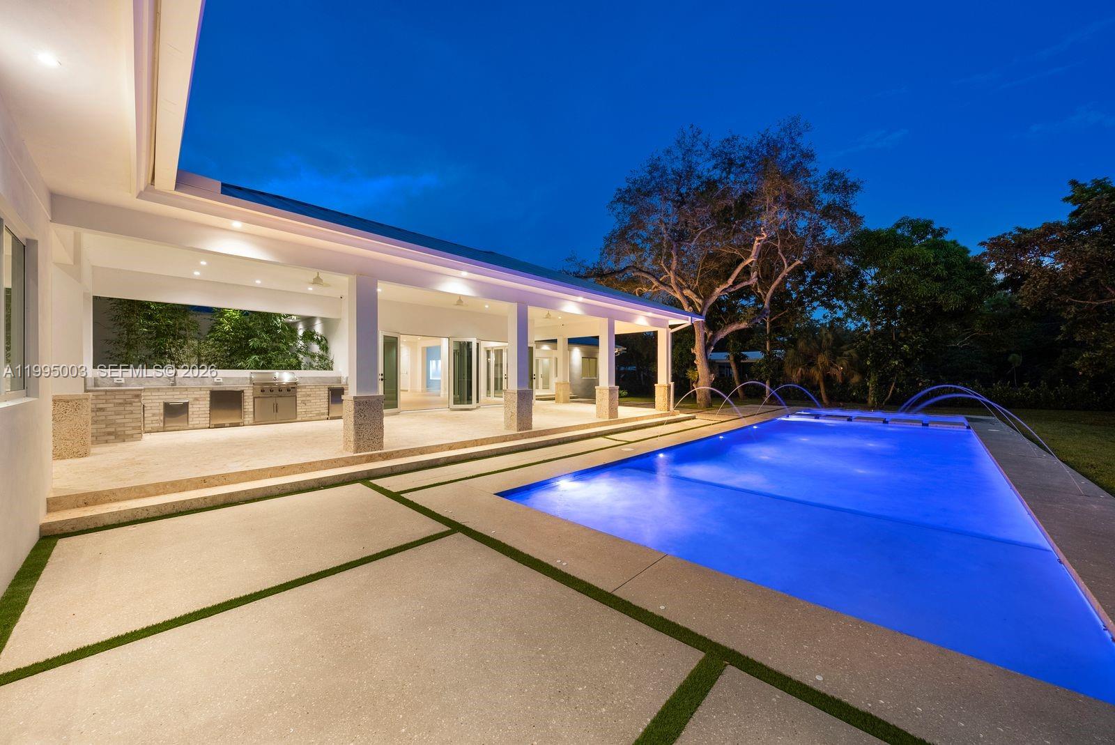 7900 SW 118th St Pinecrest, FL 33156