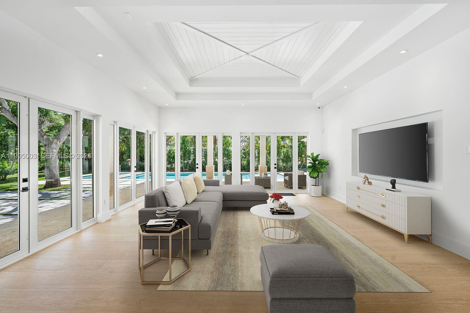 7900 SW 118th St Pinecrest, FL 33156