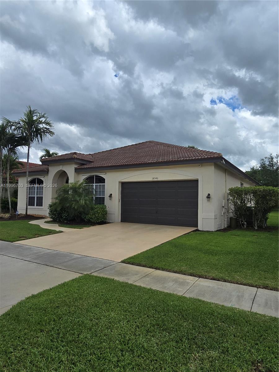 Undisclosed Address Pembroke Pines, FL 33029