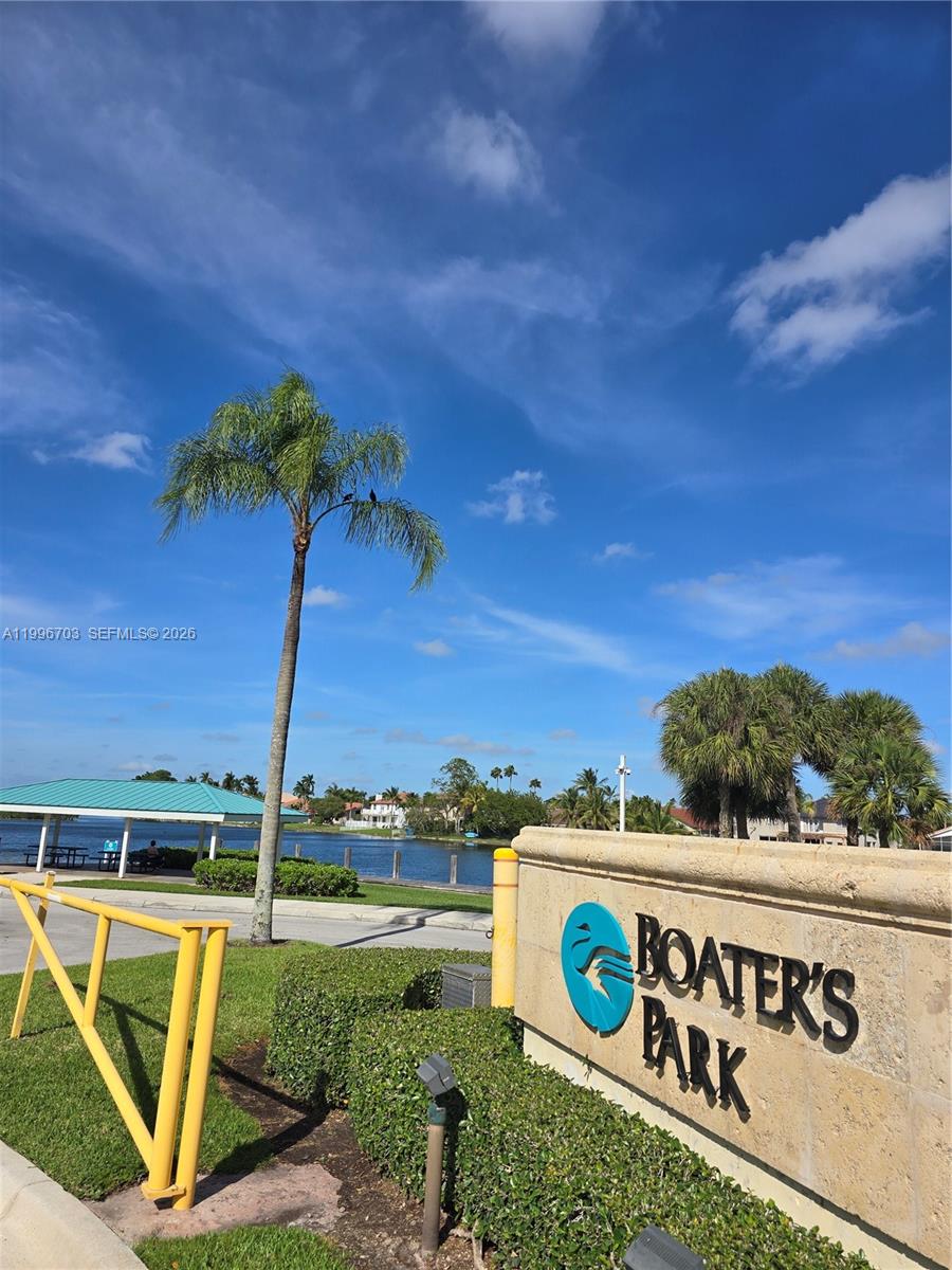 Undisclosed Address Pembroke Pines, FL 33029