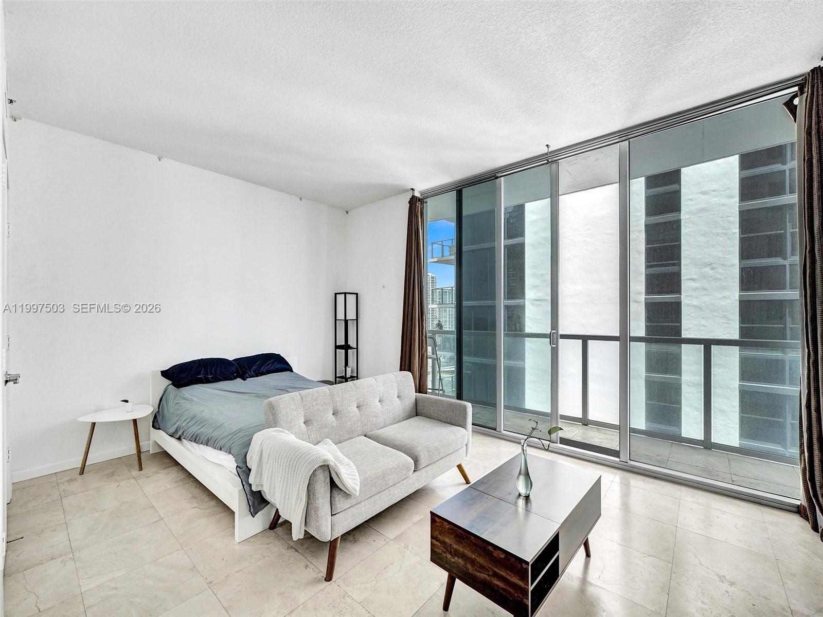 image 1060 Brickell - 105011
