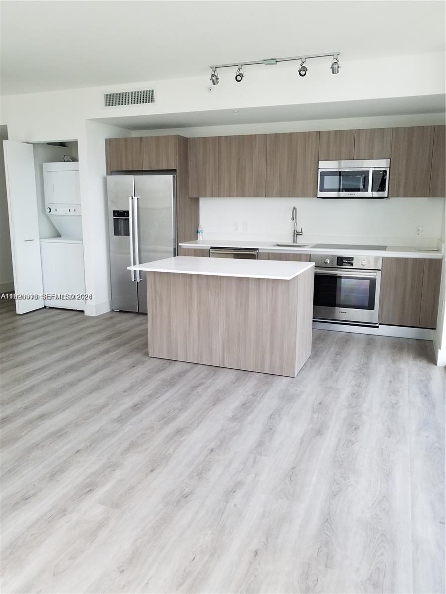 image Cassa Brickell4