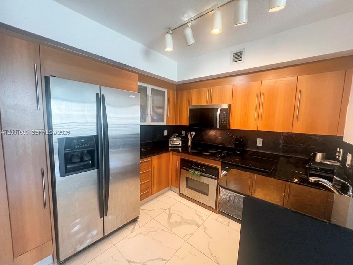 image One Miami East2