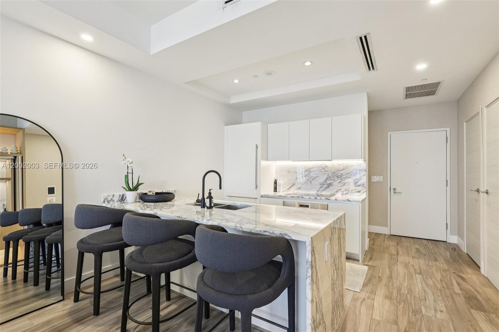 801 S Miami Ave #4902 Miami, FL 33130