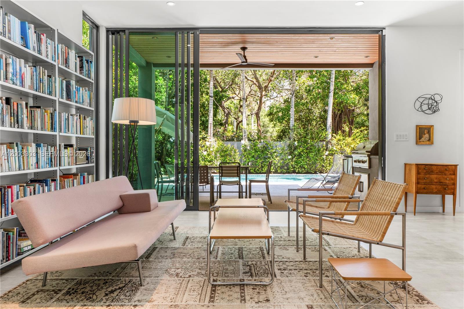 2955 Shipping Ave #2955 Miami, FL 33133