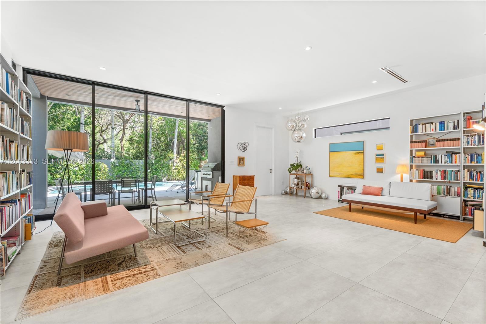 2955 Shipping Ave #2955 Miami, FL 33133