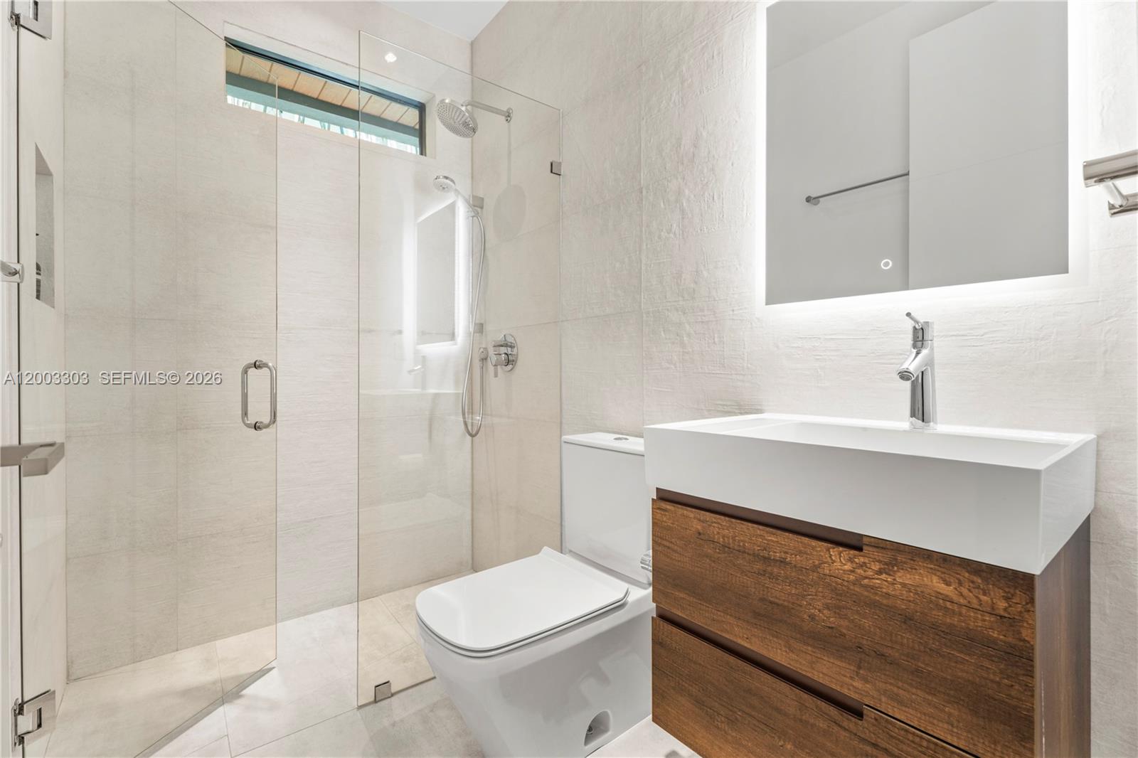 2955 Shipping Ave #2955 Miami, FL 33133