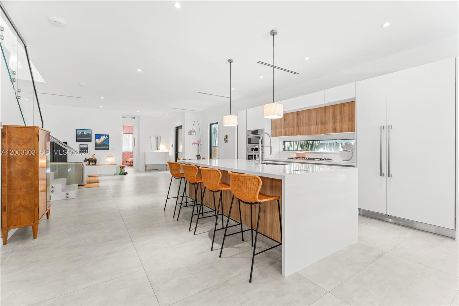 2955 Shipping Ave #2955 Miami, FL 33133