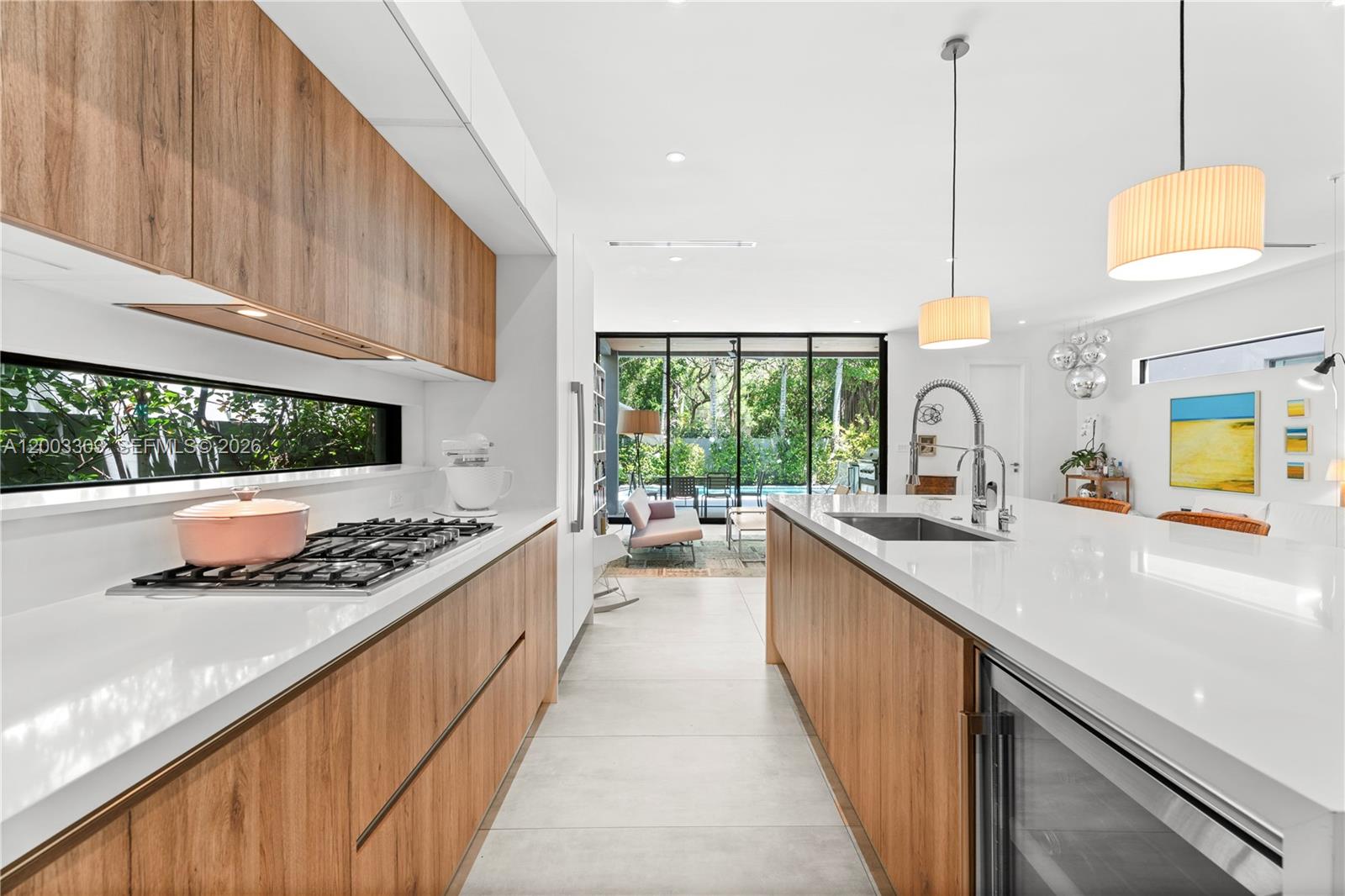 2955 Shipping Ave #2955 Miami, FL 33133