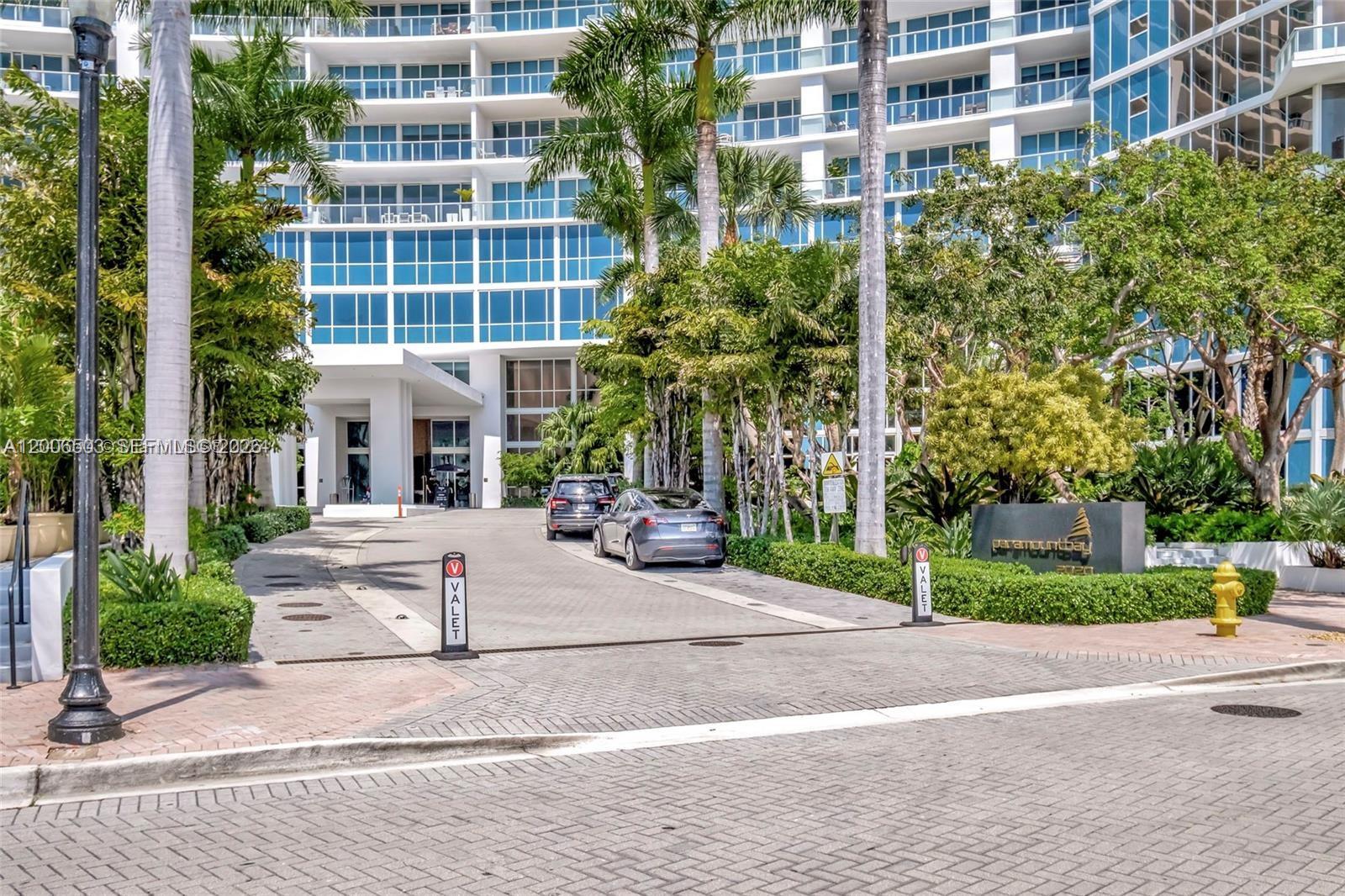 image Paramount Bay34