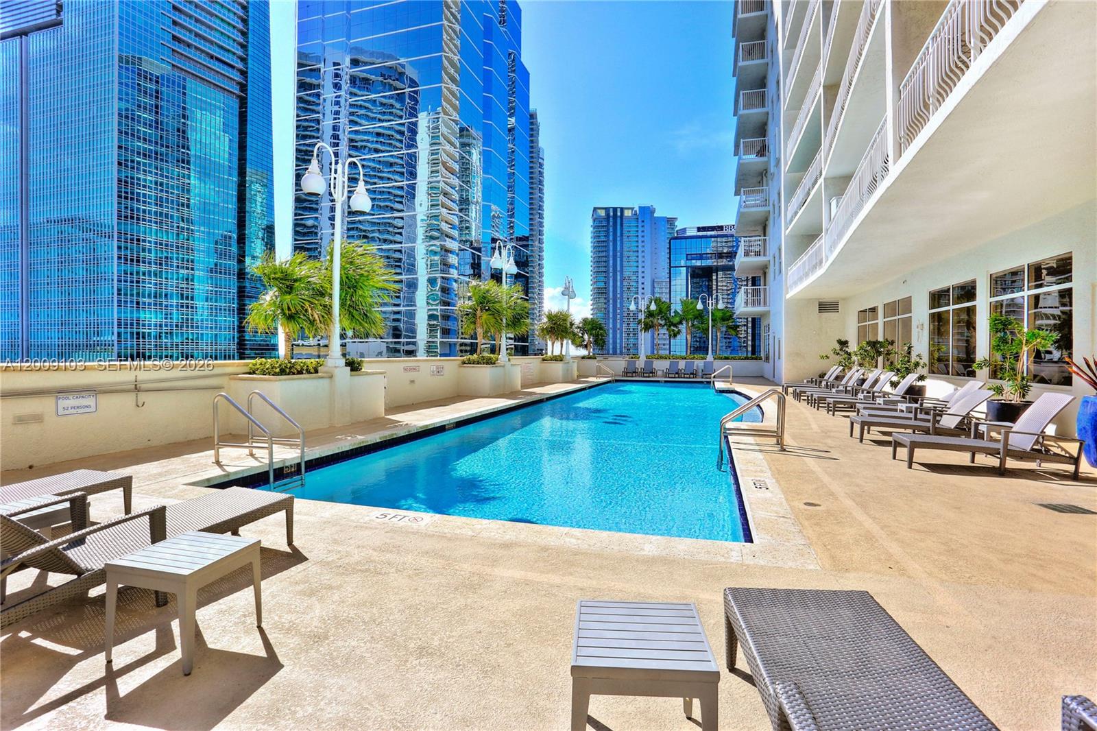 image The Club at Brickell Bay0