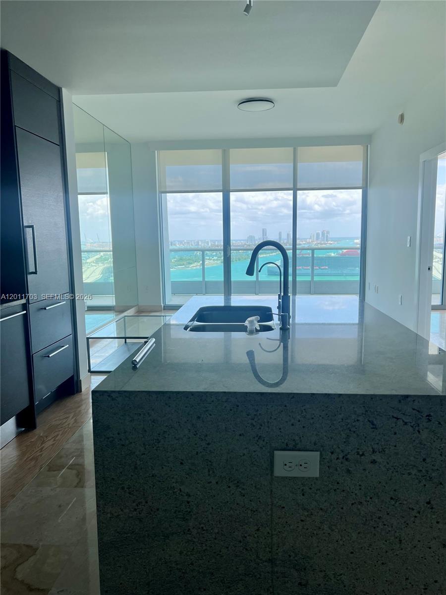 900 Biscayne Blvd #2904 Miami, FL 33132
