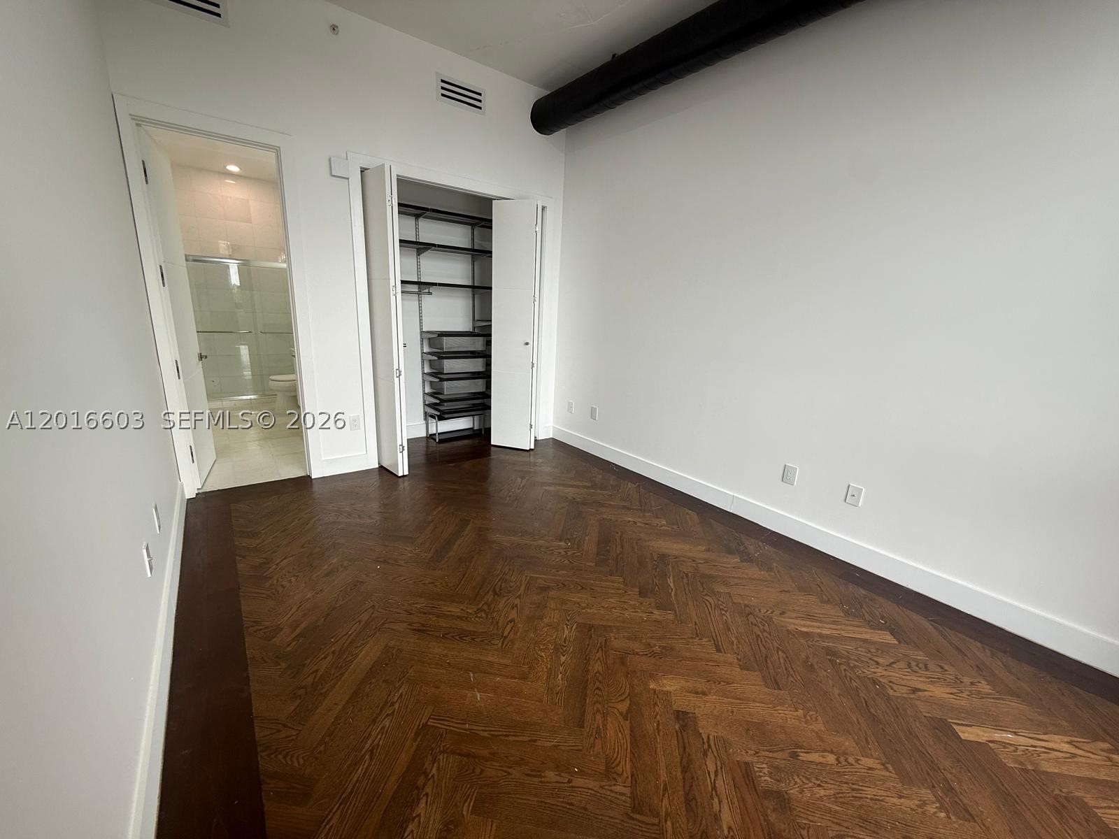 image Meridian Lofts13