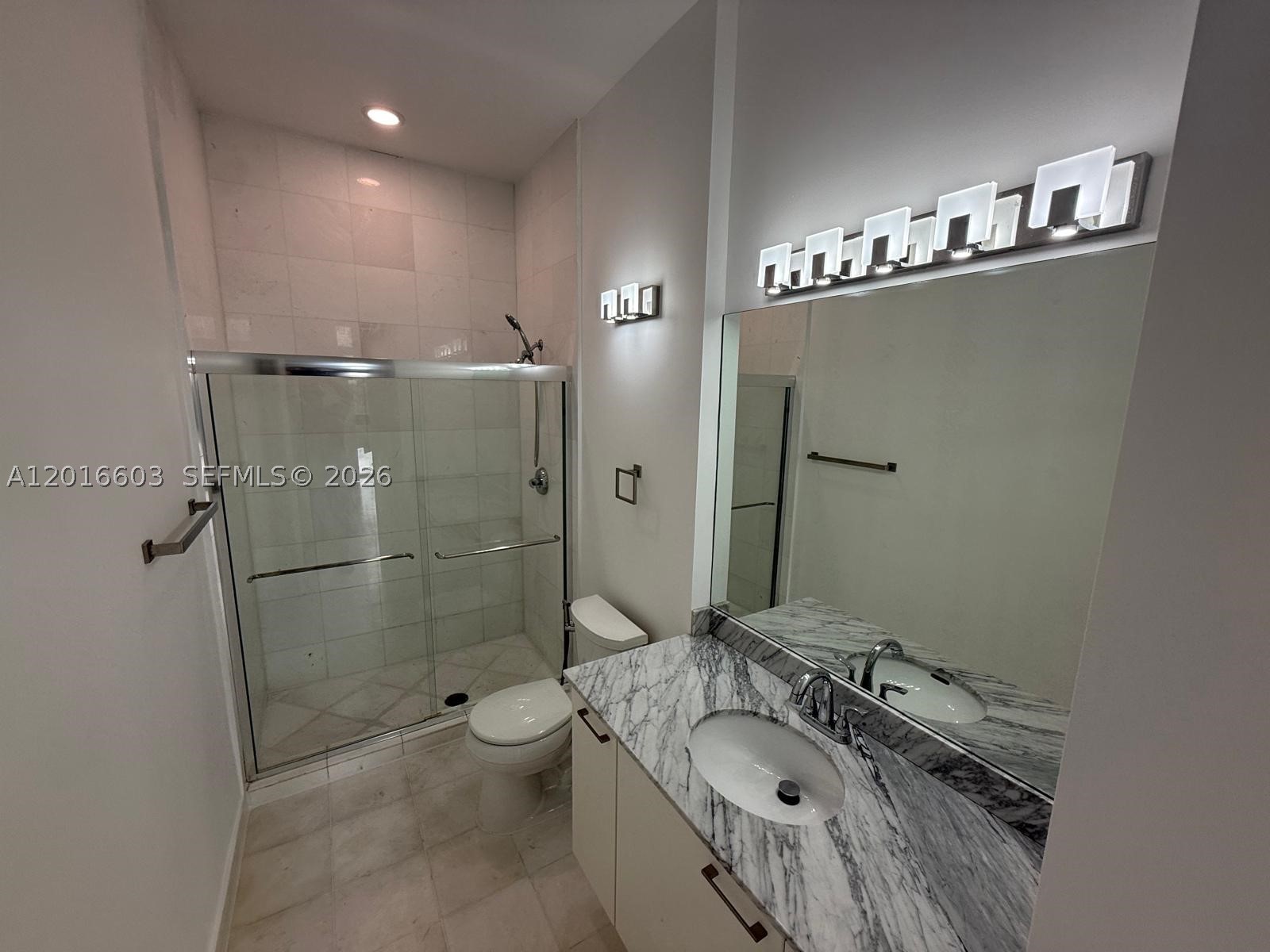 image Meridian Lofts16