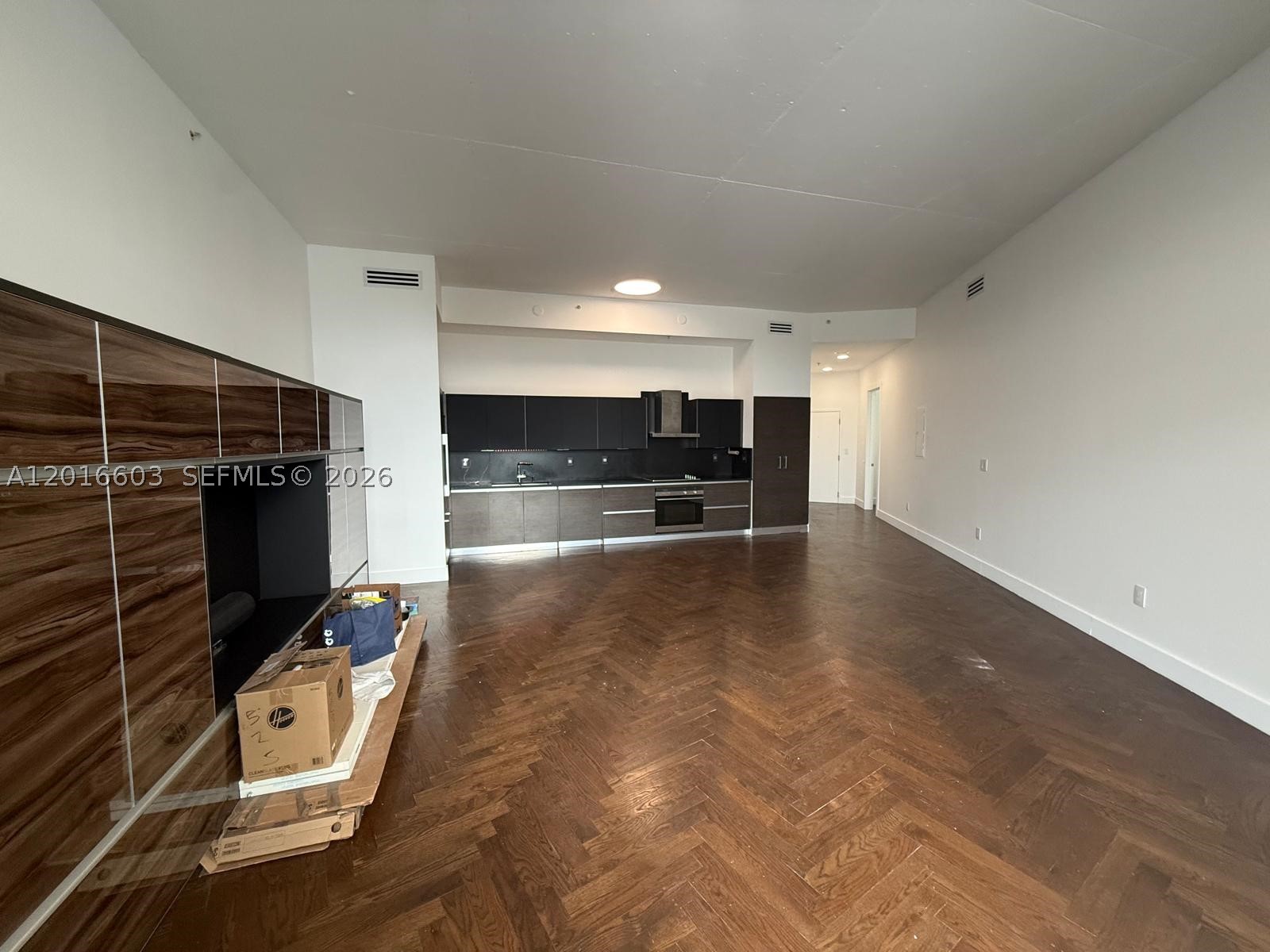 image Meridian Lofts7