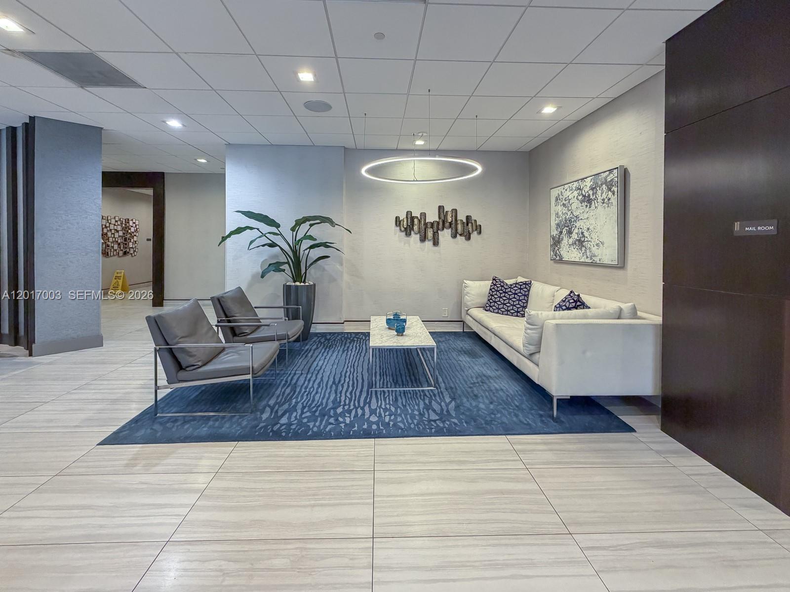 90 Edgewater Dr #114 Coral Gables, FL 33133