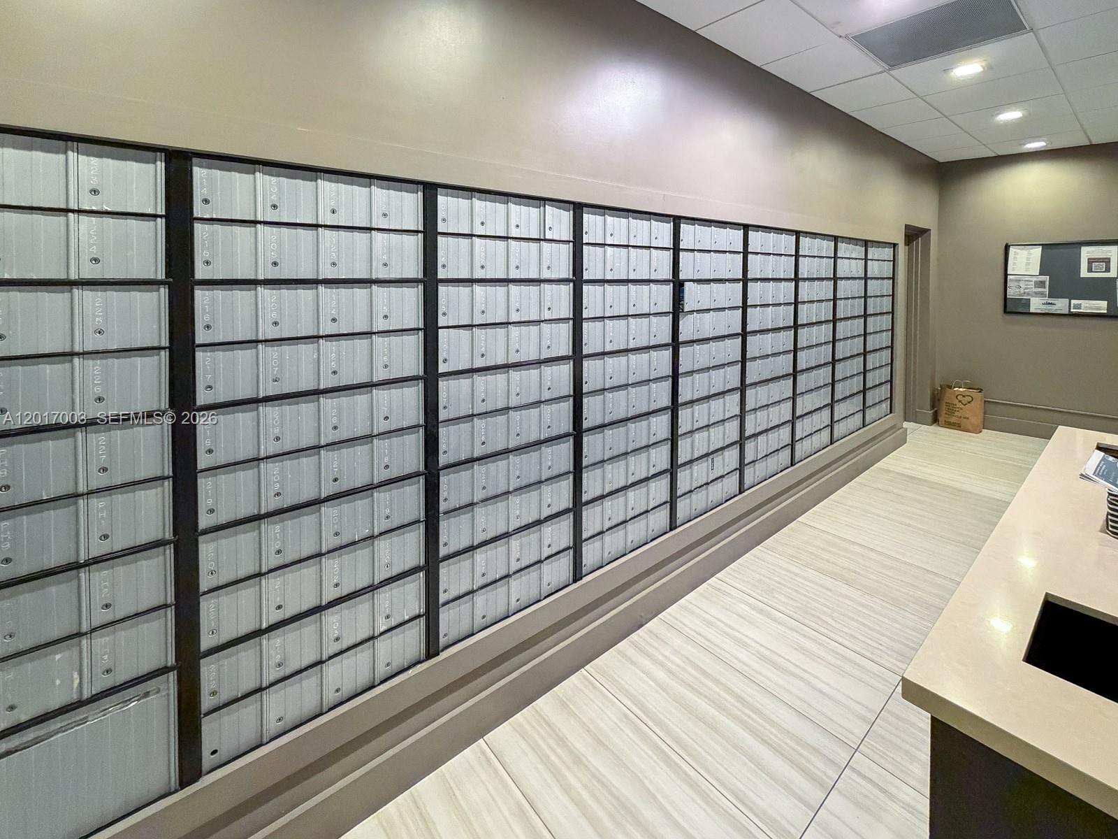 90 Edgewater Dr #114 Coral Gables, FL 33133